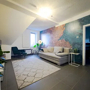 Modernes, Zentrales In Troisdorf, Region Koeln Bonn, 3 Etage, Maximal Fuer 4 Personen, Parkplatz & Netflix Inklusive Troisdorf